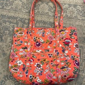 Vera Bradley tote